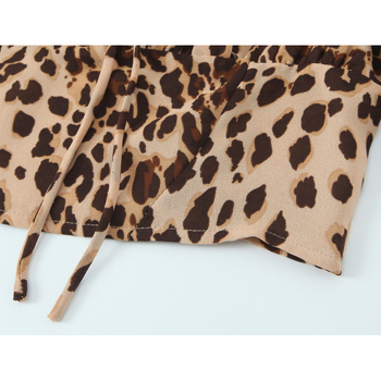 Cămașă-pulover cu imprimeu leopard, mâneci scurte, fără guler, design pull-over, poliester (95%+)