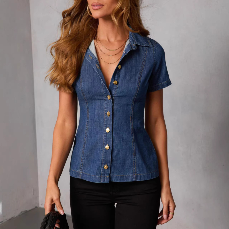 Ženska denim košulja, uski kroj, kratkih rukava, polo ovratnik, jednobojna