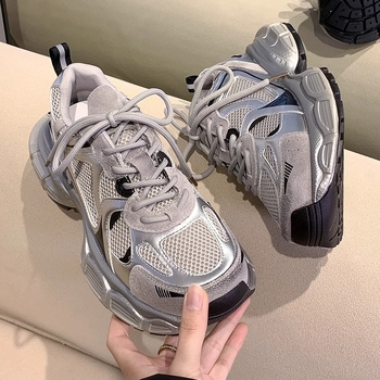 Dad Shoes s debelim potplatom, dvostruka kožna gornja s prirodnom i umjetnom kožom, prozračna mrežasta podstava, visoki gornji dio, gumena potplata