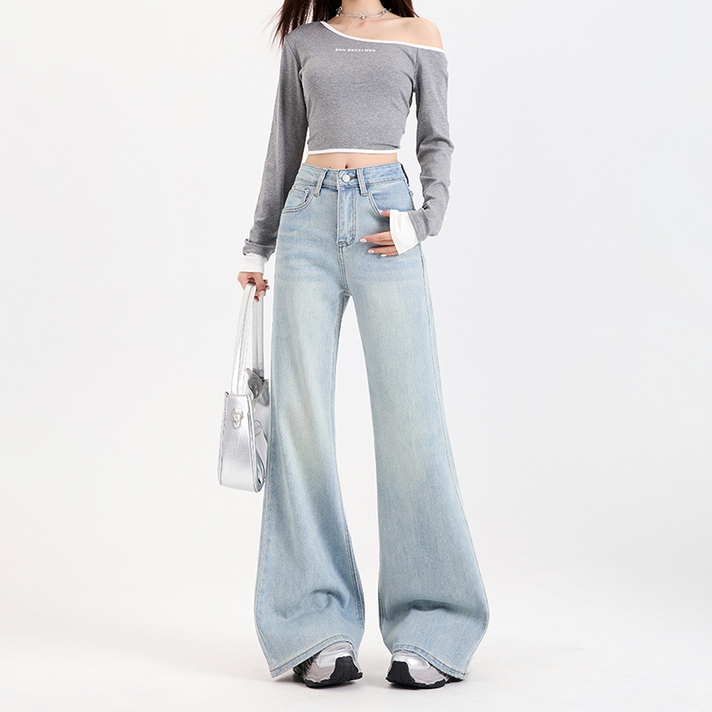 Női magas derekú stretch farmer, bootcut/flare, 70–80% pamut, hosszúság a padlóig, tavasz 2025