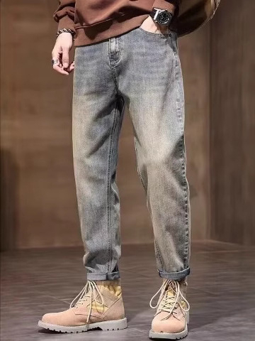 Muške traperice skraćene dužine ravnog kroja, pamuk-denim, srednji pojas, pranje vodom