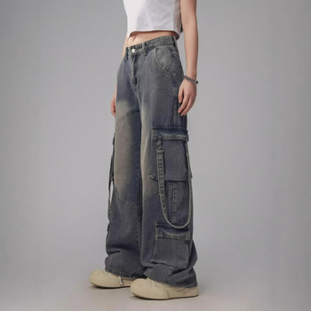 Traperice - ravni kroj, srednji porast, pamuk denim 75%, ručno crtani detalji, zatvarač, za proljeće i jesen