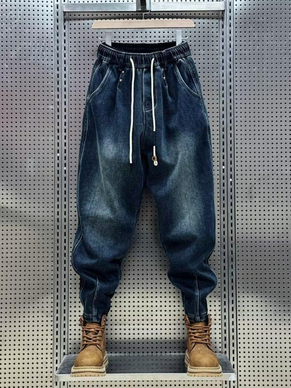 Férfi farmer nadrág, lazább szabás, középső derekú, Cowboy poliészter anyag (Tavasz 2025)