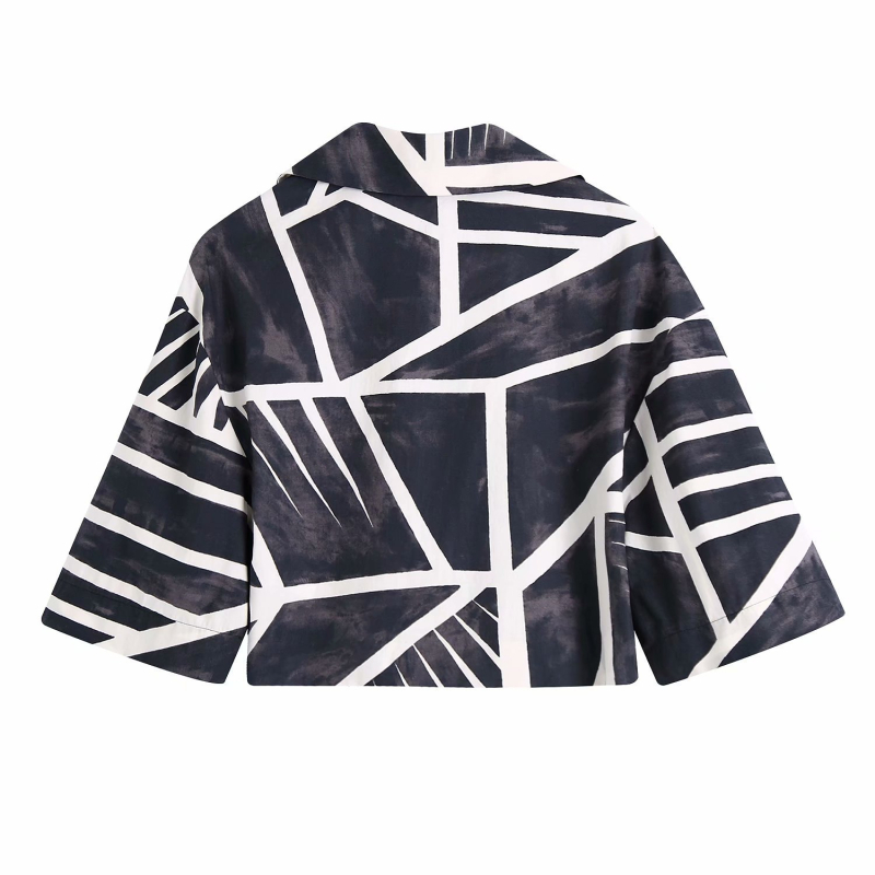 Bluza s geometrijskim printom, kratki rukavi, rever ovratnik, normalan kroj, poliester 95%