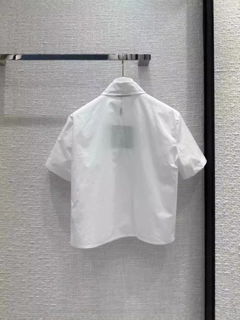 Női pamut pólóing rövid ujjú, normál szabású, preppy stílus.