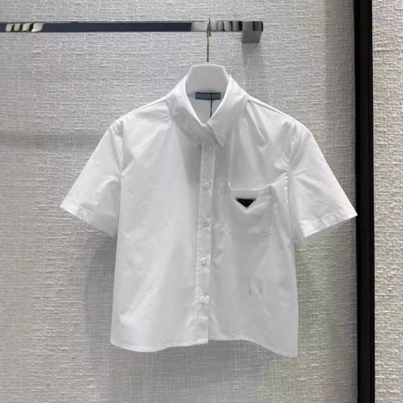 Női pamut pólóing rövid ujjú, normál szabású, preppy stílus.