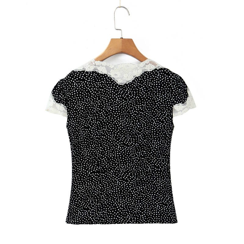 Top s V izrezom, kratkim rukavima, patchwork čipka i točkasti otisak, poliester-spandeks mješavina, elegantan francuski retro stil