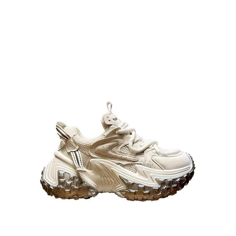 Ženske tenisice stila dad shoes s debelom potplatom, šnurno zatvaranje (Vanjski dio: umjetna koža + platno; Potplata: guma; Uložak: PU; Zatvaranje: šnure)