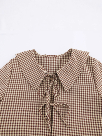 Ženska košulja s kariranim uzorkom, poliestersko-elastanska smjesa, uski kroj, kratki rukavi, kopčanje na vezice