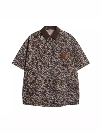 Košulja s leopard uzorkom, kratki rukavi, košulni ovratnik, slobodan kroj, poliester