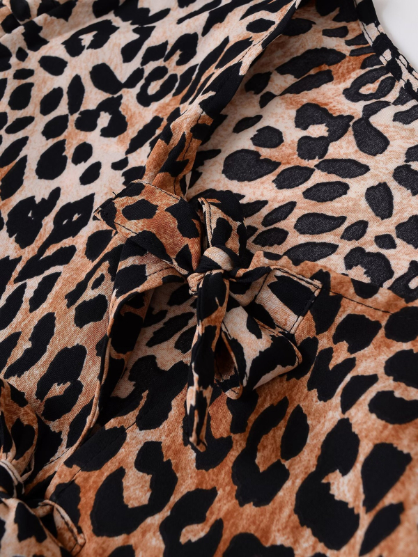 Bluza s leopard printom, kratki rukav, poliester, ovratnik s reverom, regular fit