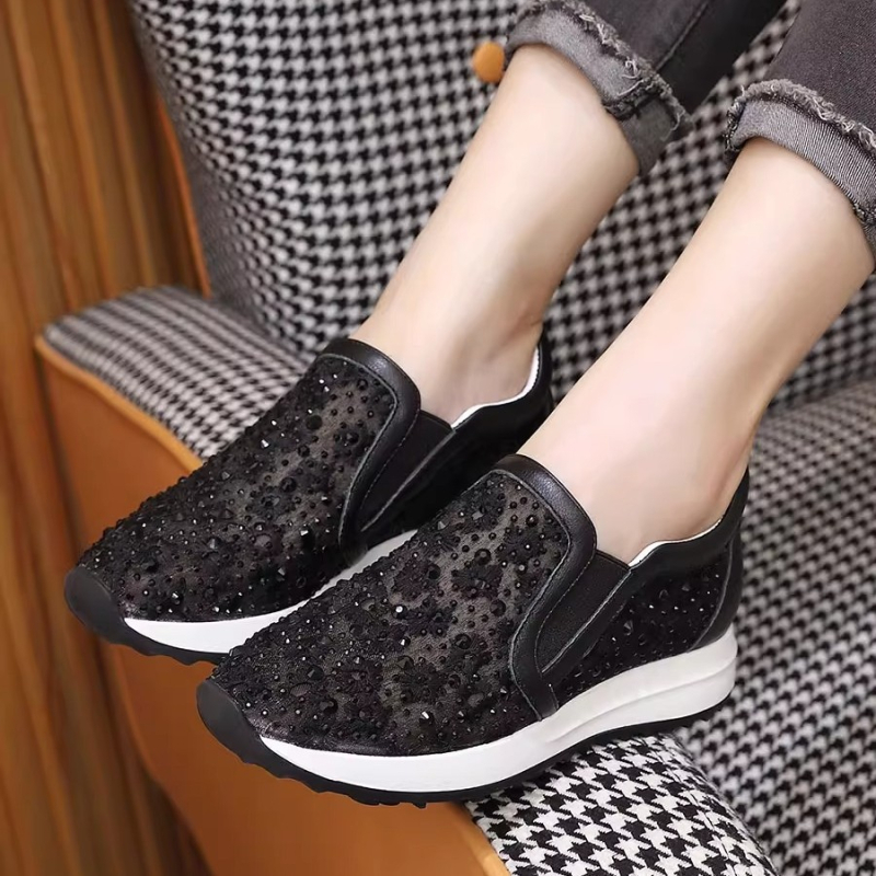 Ženske casual cipele od prave kože s mrežastim gornjim dijelom i rhinestones, okrugli vrh, srednja peta 3–5 cm, gumeni potplat