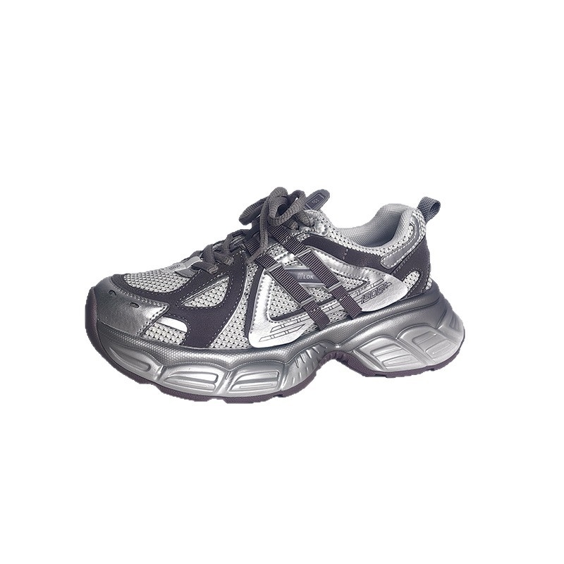 Ženske cipele tip dad shoes – debela potplata, vezanje na špage, gornji dio od super fiber, unutarnja mreža mesh, potplat otporan na habanje