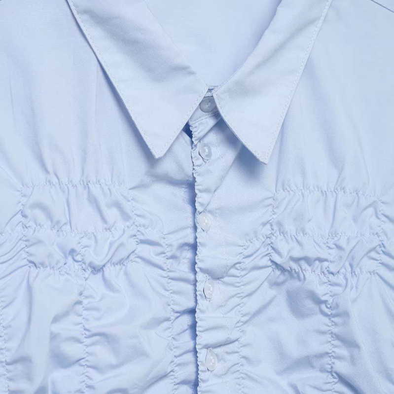 Košulja Slim Fit, 95% poliester, kratki rukavi, Turn-down ovratnik, prednje kopčanje gumba