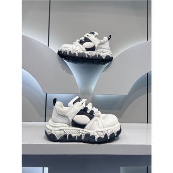 Muške tenisice u stilu dad shoes - Gornji materijal: super vlakno; Oblik prstiju: oštro; Zatvaranje: vezanje; Unutrašnjost: koža