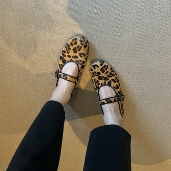 Mary Jane cipele za žene, leopard uzorak, okrugli vrh, krzno na gornjem dijelu, ravne pete