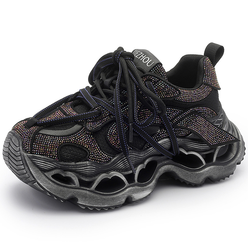 Ženske tenisice u europskom stilu 'Dad Shoes', prirodna koža, 6–8 cm visoke pete, gumena đona, okrugli vrh, vezanje