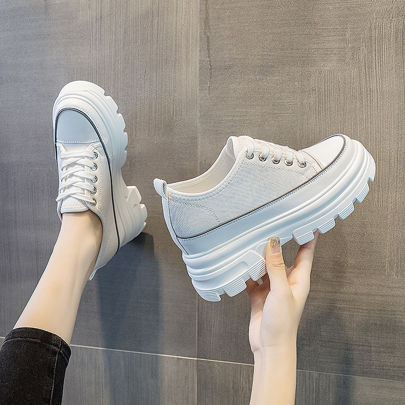 Platforme cipele s okruglim vrhom, denim gornji dio, muffin potpetica 6–8 cm, vezivanje šnouricama