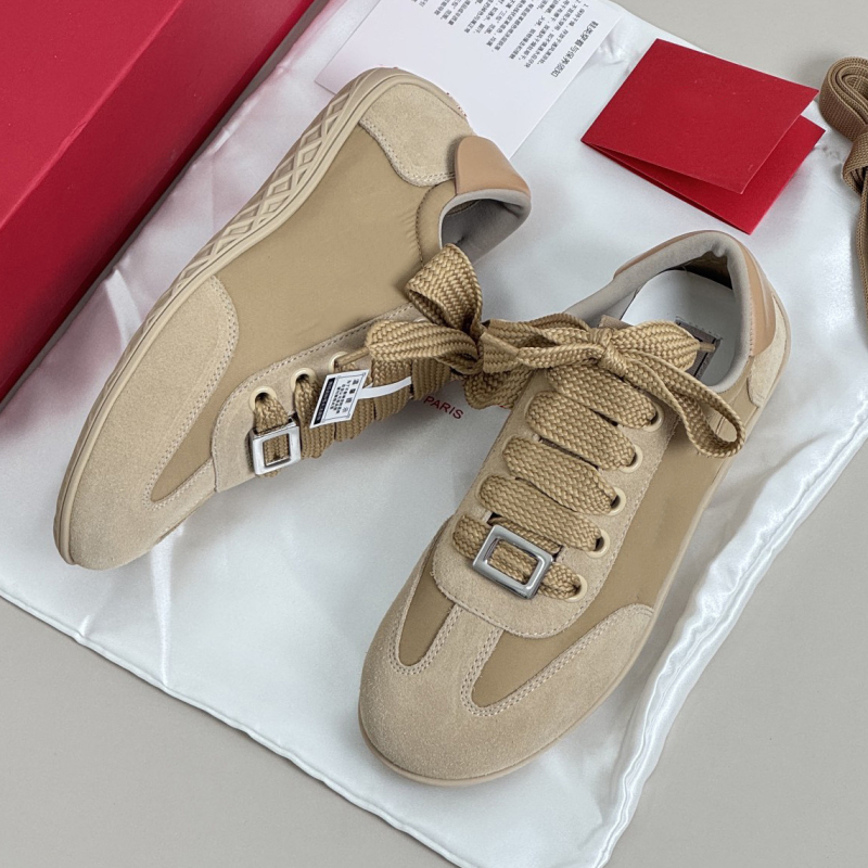 Adidași din piele pentru femei, cu șireturi, litere brodate și catarame metalice, talpă TPU