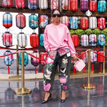 Odie jeanși din denim cu imprimeu, talie medie, croială dreaptă, denim stretch (30–50% poliester, 70–80% spandex), Primăvara 2024