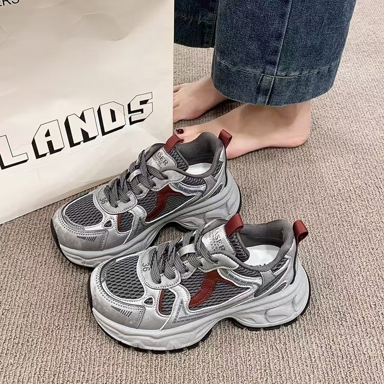 Adidași dama cu talpă groasă și plasă dublă, stil casual-sport, înălțime talpă 5 cm, partea superioară din suede și microfibră, talpă din cauciuc, fermoar pe spate și șireturi