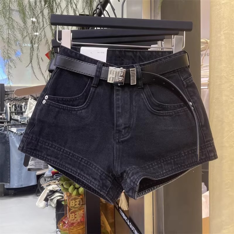 Traper šorc s visokim strukom i širokim krojem, pamuk-mješavina 50-70%, ljeto 2025, ulični hipster stil