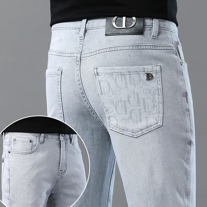 Traperice – uski kroj, denim, pamuk, srednji pojas, do gležnja (Slim-fit; Denim; Pamuk; Srednji pojas; Do gležnja)