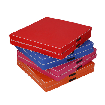 Gyermekeknek szóló gimnasztikai matrac, habanyagú felépítés, összecsukható edzőpad, sportpad edzéshez és harcművészetekhez