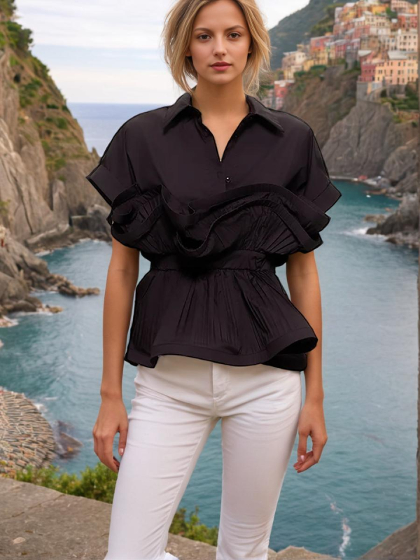 Košulja s patchwork šavovima, pamuk-poliester smjesa, kratki rukav, uski kroj, duljina 50–65 cm
