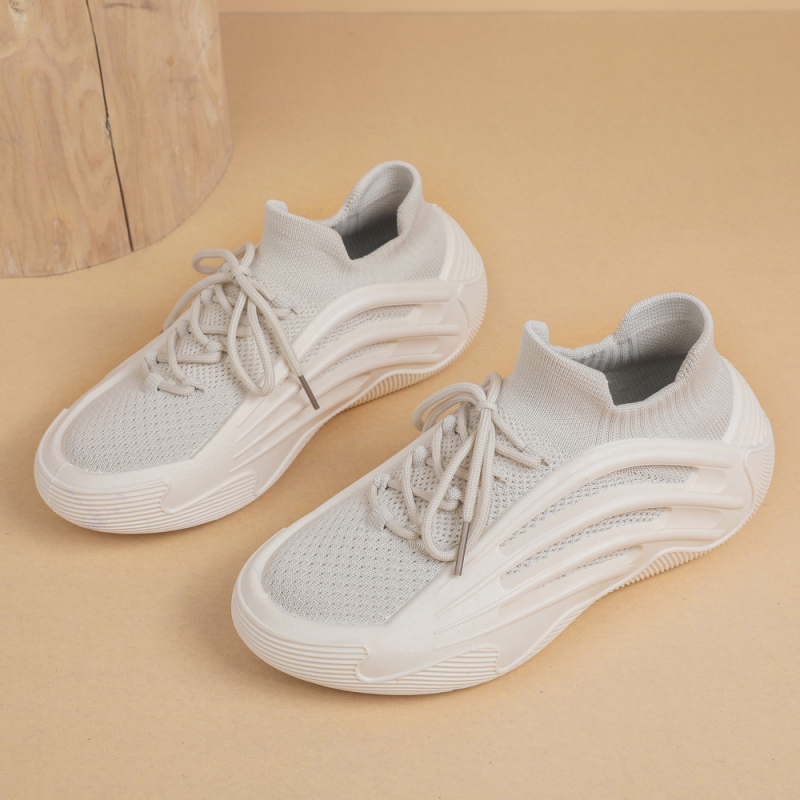 Ženske tenisice s Flyknit gornjim dijelom, debeli đon, prozračan mrežasti gornji dio, EVA đon, nizak model s vezicama