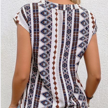 Boemska bluza s netopirskim rukavom i V-izrezom, poliester 95%+, prugasti uzorak, pulover, kratki rukavi, duljina 50–65 cm