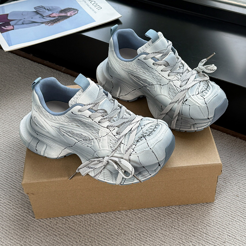 Pantofi sport damă dad shoes cu graffiti, partea superioară din microfibră, talpă din cauciuc, șireturi în față