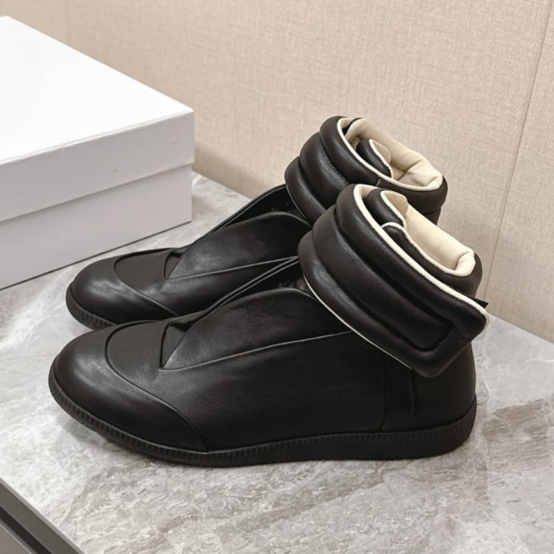 Unisex υψηλά αθλητικά παπούτσια με επάνω από βοϊνό δέρμα, Velcro κλείσιμο, PU μεσόπατος, αντιολισθητική καουτσούκ σόλα, εσωτερικό από δέρμα προβάτου