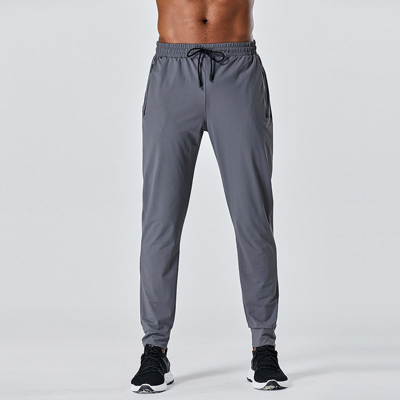 Muške sportske hlače - brzo sušeće, slim-fit, warp-knit tkanina od 80% najlona, prugasti uzorak, srednji pojas
