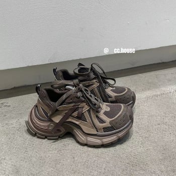 Γυναικεία παπούτσια τύπου dad με φαρδιά σόλα – επάνω μέρος από split leather, εσωτερικός χώρος από mesh, κορδόνια, καουτσούκ σόλα, διαπνοή και ελαφρύς σχεδιασμός.