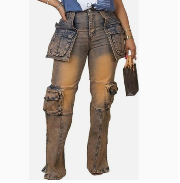 Ženske traper hlače u denims stilu, ravni kroj, visoki struk, mnogobrojni džepovi, lagani stretch, poliester manje od 30%