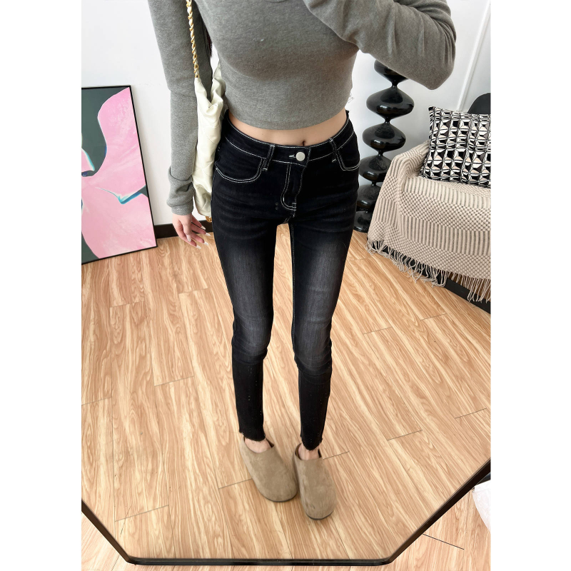 Traperice od denima s fleece podstavom, srednji pojas, uski pencil kroj, 70–80% pamuka