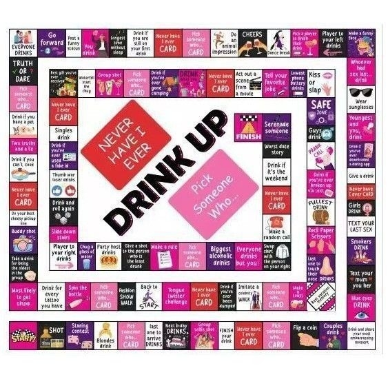 Kožna stolna igra šah i karte za odrasle s minimalističkim dizajnom — interaktivna večernja igra uz piće (14+)