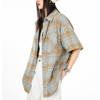 Košulno-kardigan s kratkim rukavima, prugasti uzorak, retro stil, slobodan kroj, rever-rever, jednodobno kopčanje, srednja duljina