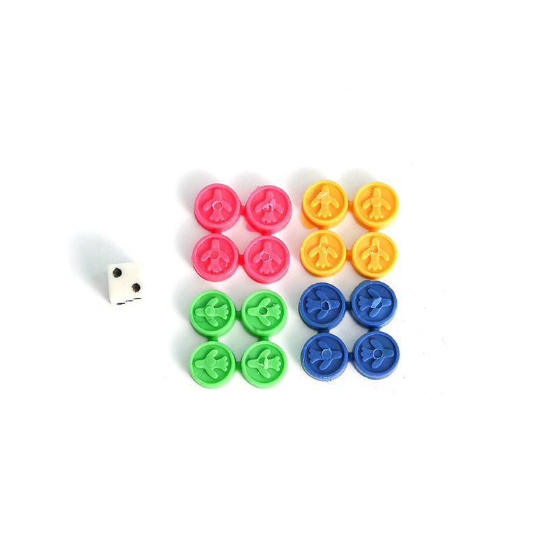 Mini letujuće šahovske set – Interaktivna obiteljska igra s slagalicom, plastični materijal, za djecu 4–6 godina, razvija inteligenciju i koordinaciju ruka-oko