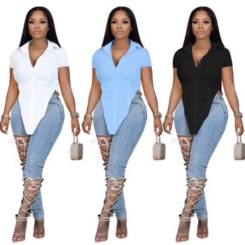 Женска риза топ с V-образно деколте, къс ръкав, памучно-полиестерна смес, неравен диагонален подгъв