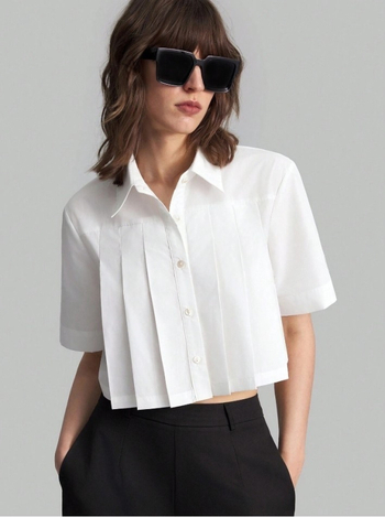 Korejski stil polo košulja s ovratnikom, kratkih rukava, plisirani dizajn i patchwork stil, 80-90% poliester, <30% spandeks