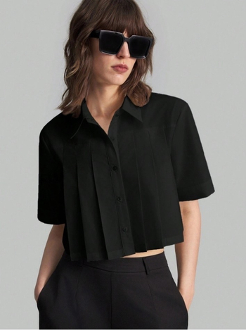 Korejski stil polo košulja s ovratnikom, kratkih rukava, plisirani dizajn i patchwork stil, 80-90% poliester, <30% spandeks