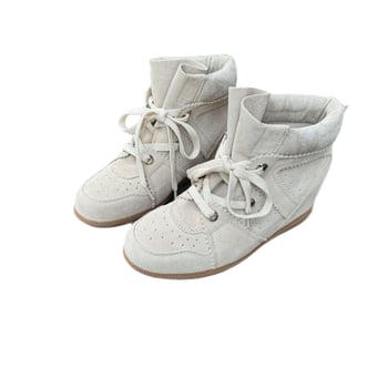 Γυναικεία πεζοπορικά αθλητικά παπούτσια με σουέν επάνω μέρος, κορδόνια, μεσαίου ύψους, επένδυση από συνθετικό δέρμα, σόλα από τένοντα βοηδινού