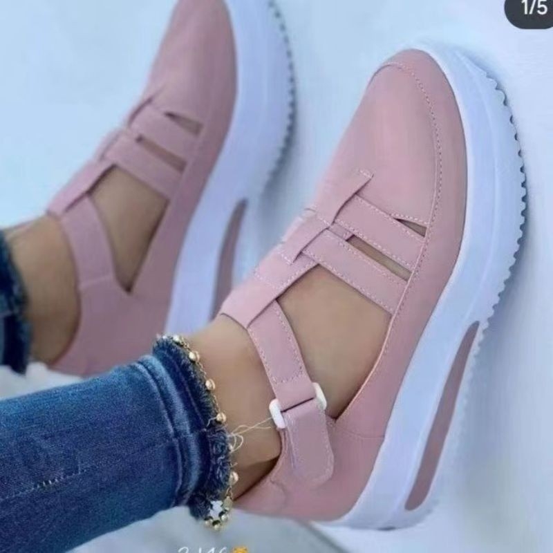 Sportske casual tenisice s Velcro zatvaranjem, klinasti pet 3–5 cm, gornji dio od tkanine, okrugla špička