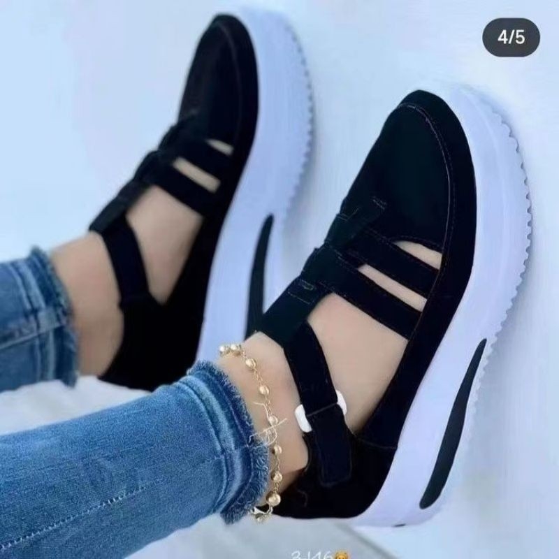 Sportske casual tenisice s Velcro zatvaranjem, klinasti pet 3–5 cm, gornji dio od tkanine, okrugla špička