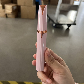 Електрически тример за вежди – за подстригване и оформяне, ABS корпус, USB захранване, почистване без вода