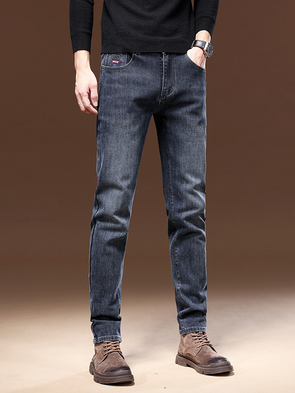 Muške traperice s fleec podrškom, slim-straight kroj, srednji porast, elastične, zatvarač na zipu