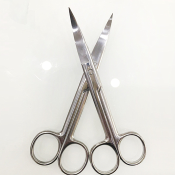 Zakrivljene kozmetičke škare za obrve i trepavice, oštrim vrhom – nehrđajući čelik