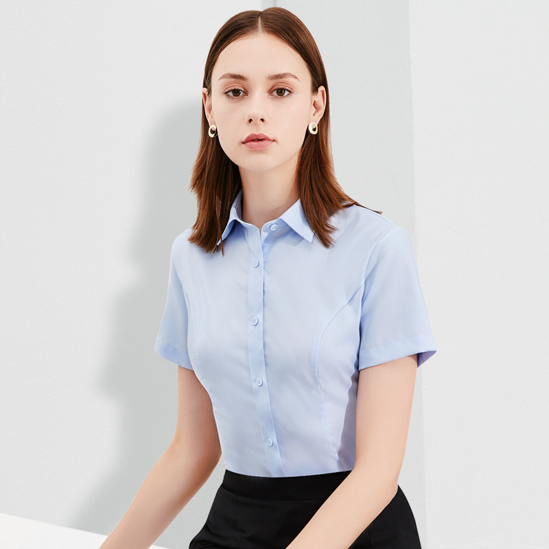 Ženska košulja od pamuka i poliestera, kratki rukav, jednobojna, četvrtasti ovratnik, slim fit